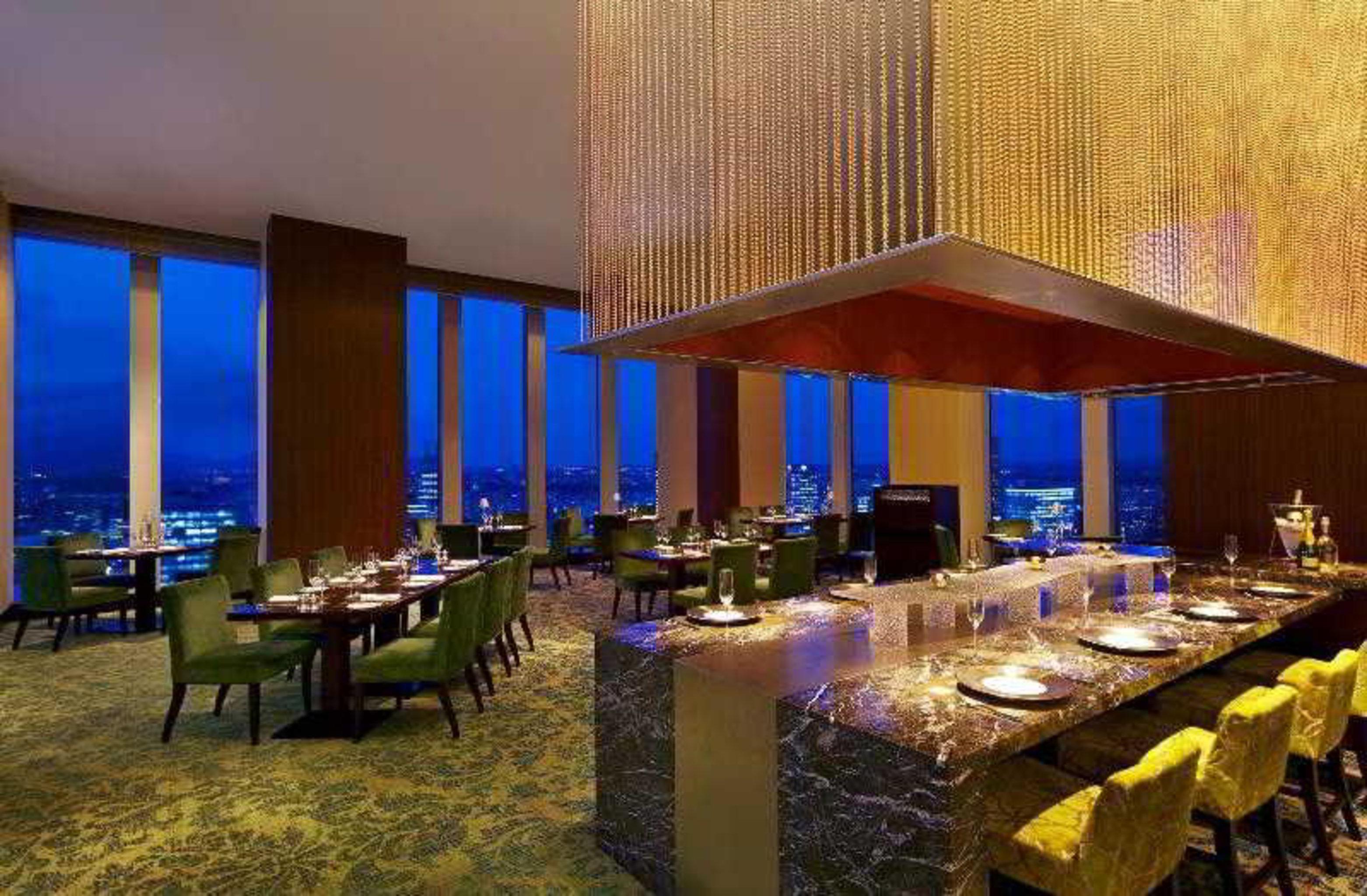 Готель The Westin Сендай Ресторан фото